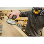dewalt_dcw211nt_xj_15