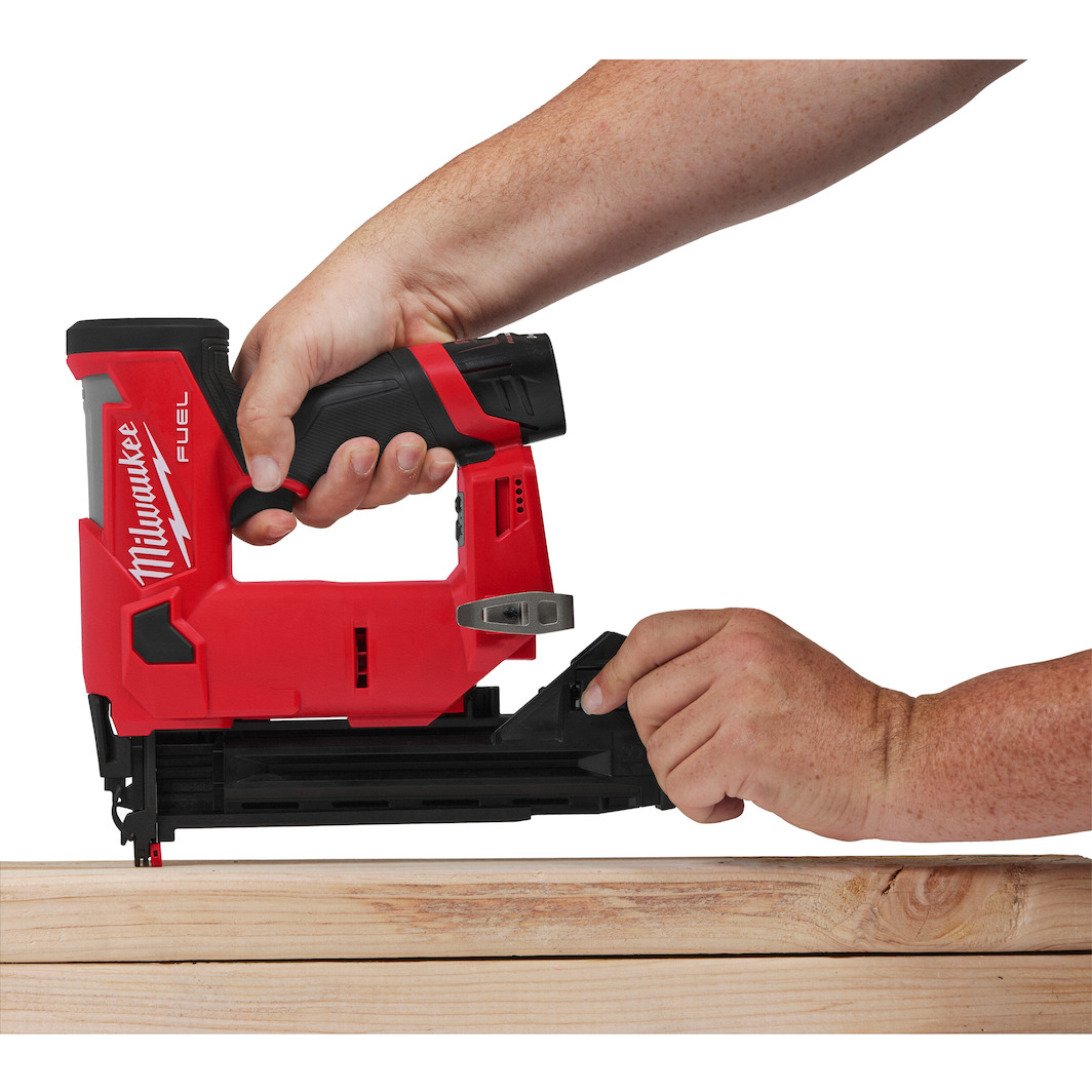 MILWAUKEE M12 FCN18GS 0X FUEL Cordless Nail Gun 18Ga In HD Box without milwaukee-m12-fcn18gs-0x-fuel-cordless-nail-gun-18ga-in-hd-box-without
