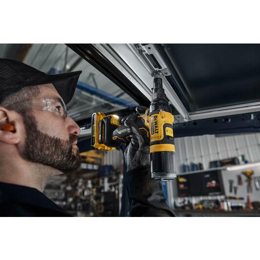 dewalt_dcf403nt_xj