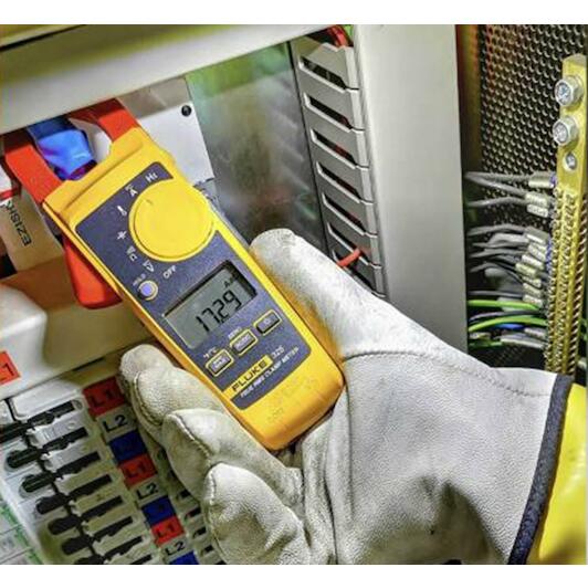 fluke_4152643_3