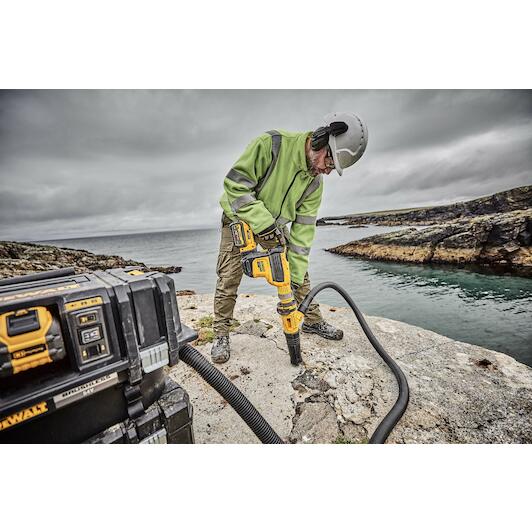 dewalt_dcv586mt2_qw