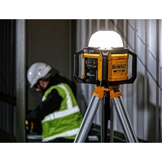 dewalt_dcl074_xj_7