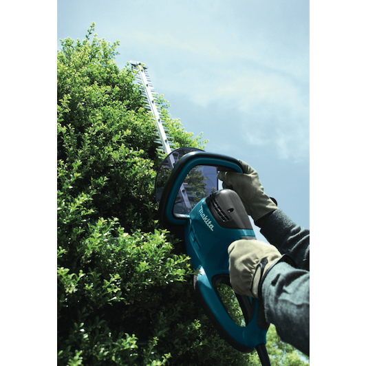 makita_uh4570