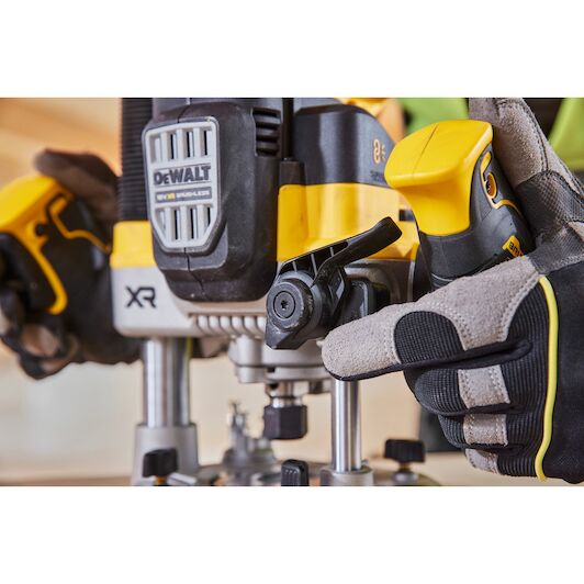 dewalt_dcw620nt_xj_20