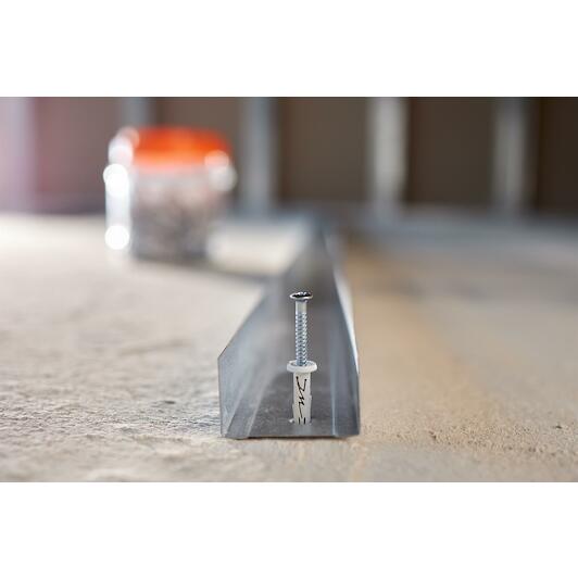 spit_060125_16