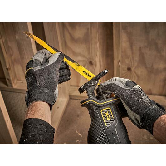 dewalt_dcs382n_xj