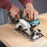 makita_dss501zj