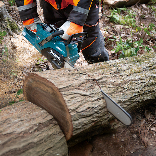makita_uc030gz_12
