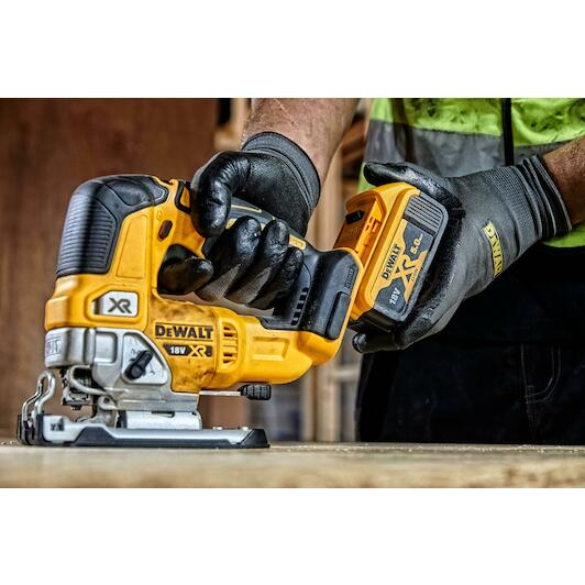 dewalt_dcs334p2_qw