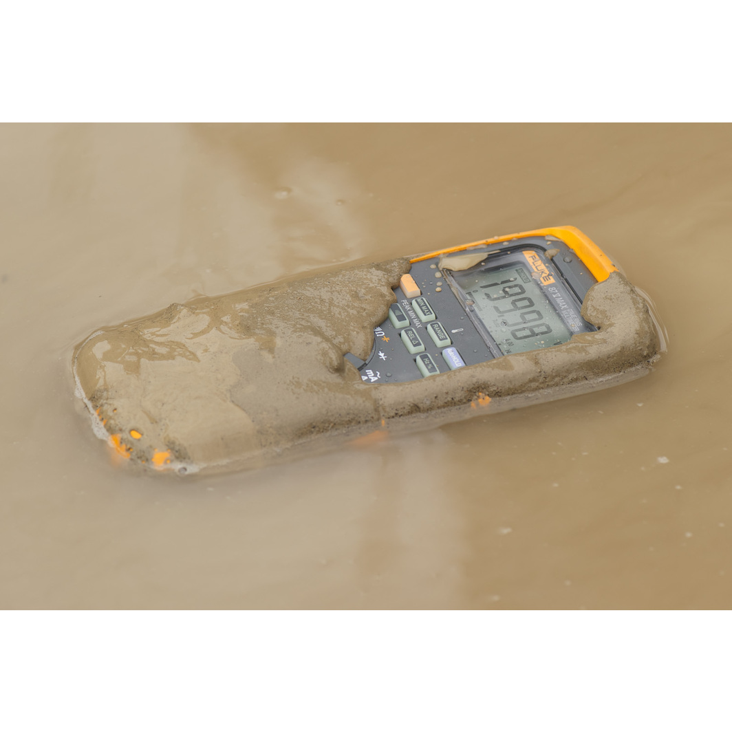 Solar Multireader FLUKE 87VMAX-PVLEAD1 solar multimeter set with Pomona test leads ...