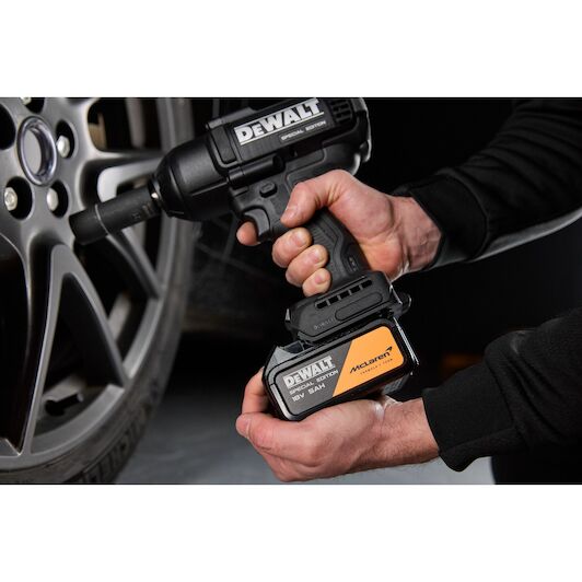dewalt_dcf99mp2t_qw_9