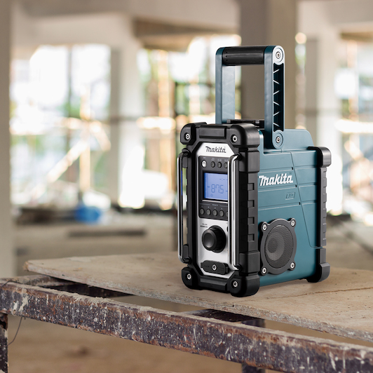 makita_dmr116
