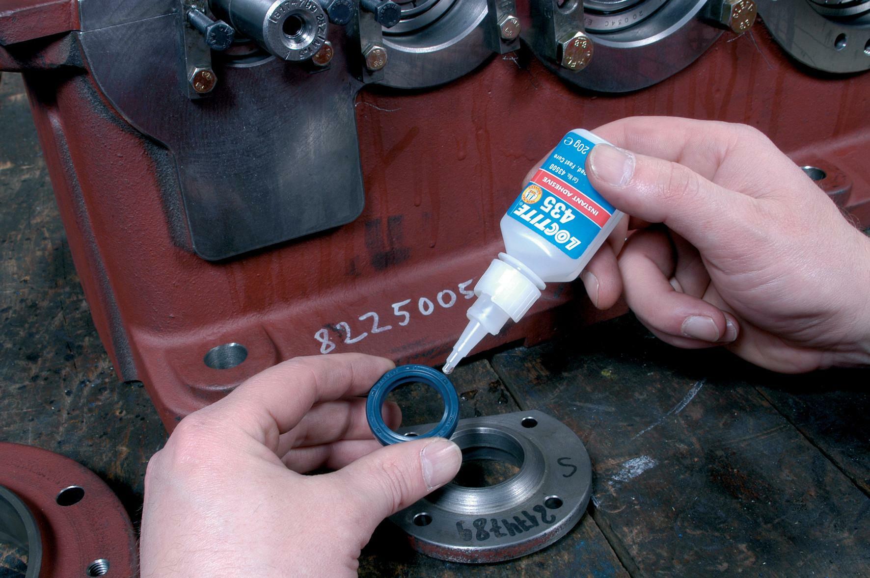 Loctite 435 Instant Adhesive – 1 Pound (454g) Bottle, Model 840071 (Expired)