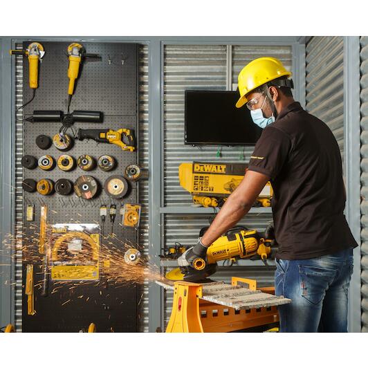 dewalt_dwe4579_qs