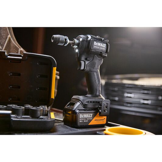 dewalt_dcf86mp2t_qw_9