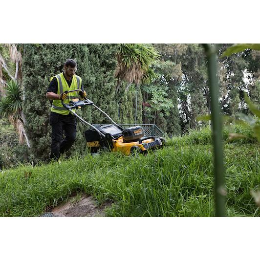 dewalt_dcmw564n_xj