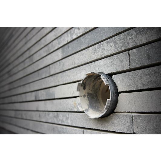 spit_654752