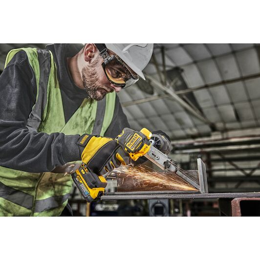 dewalt_dcm200e2t_qw_7