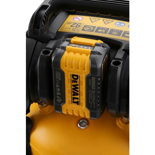 dewalt_dcc1054t2_qw
