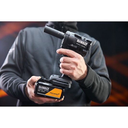 dewalt_dcf92mp2t_qw_12
