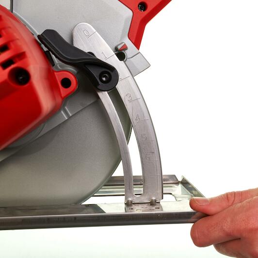 MILWAUKEE MCS 66 circular saw for metal 203mm 1800W in