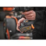 dewalt_dck200mp2t_qw_24