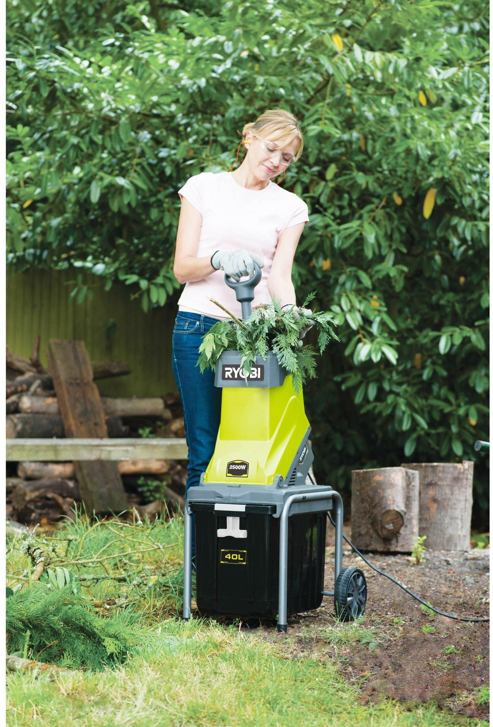RYOBI RSH2545B chipper 45 mm 2500 W - 5133002512 | Klium.com