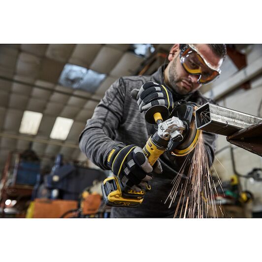 dewalt_dcg404nt_xj_15