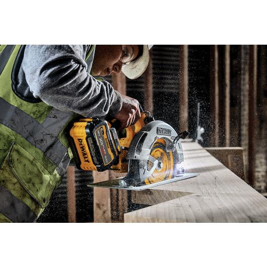 dewalt_dcs573nt_xj