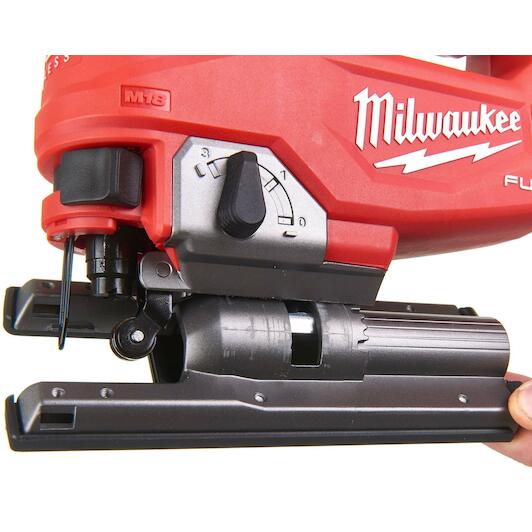 milwaukee_4933464726_3