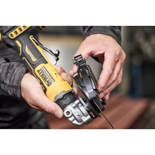 dewalt_dcg404s2t_qw_10