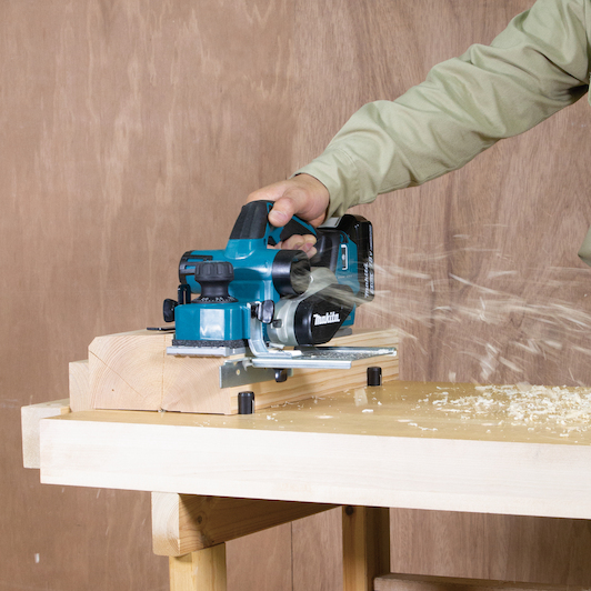 makita_dkp181rtju