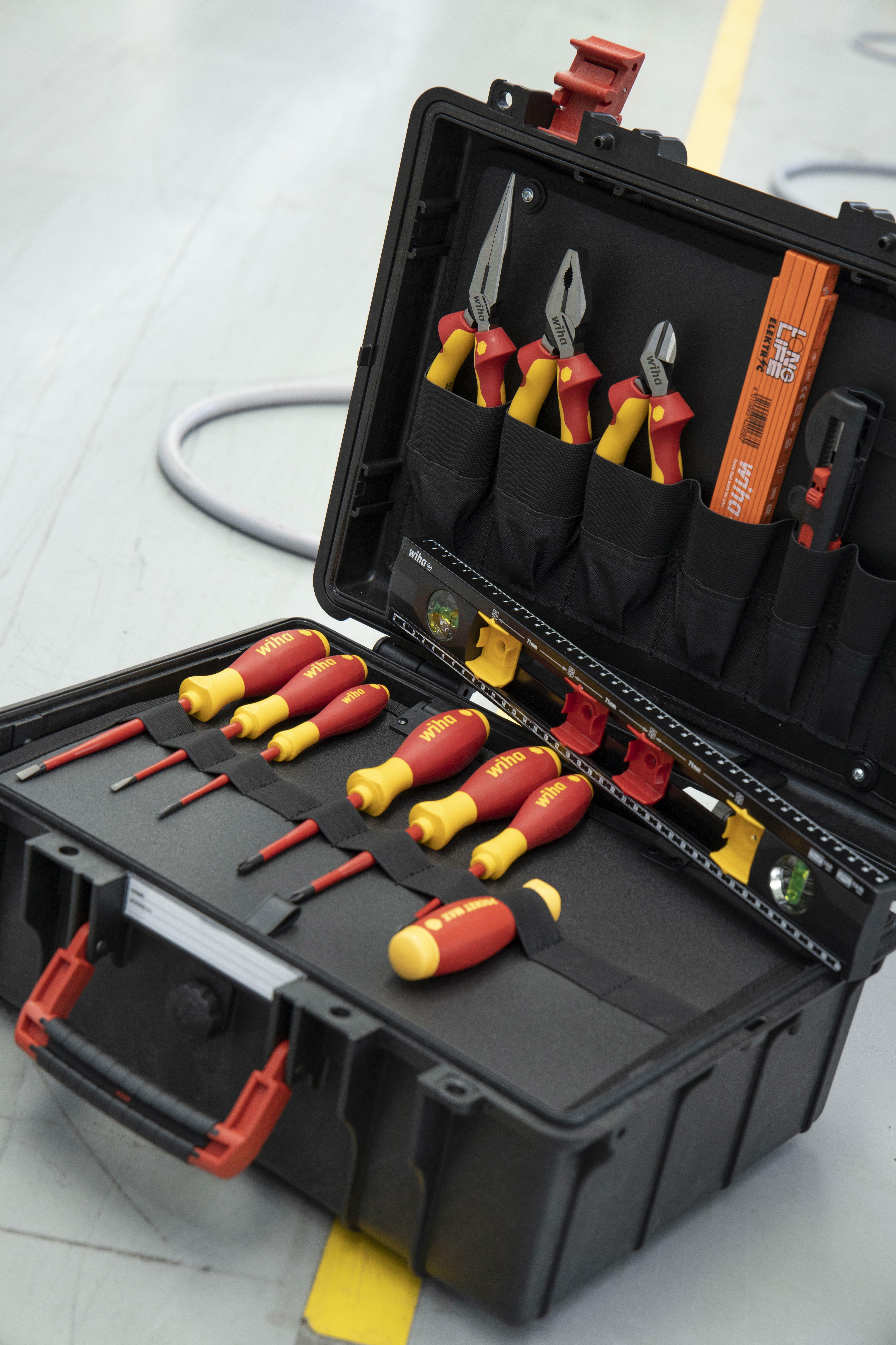 WIHA 930070403 Basic Set L Electric tool case 18-piece 45530