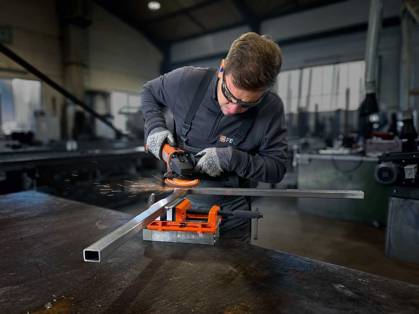FEIN CCG 18-125-12 AS angle grinder Ø 125 mm in L-Boxx 238 FEIN CCG 18-125-12 AS angle grinder Ø 125 mm in L-Boxx 238