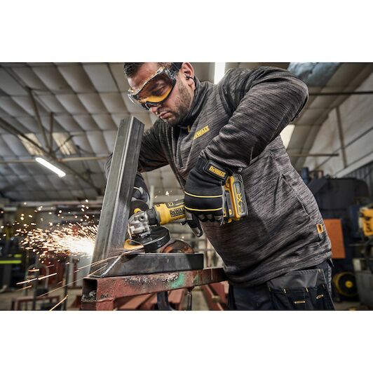dewalt_dcg404nt_xj_14