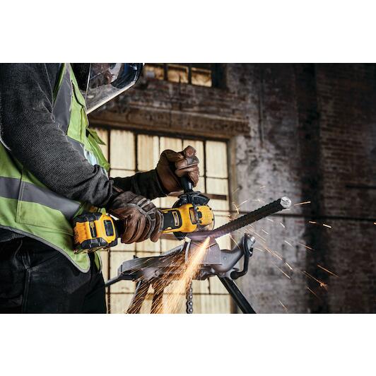 dewalt_dcg409vsn_xj