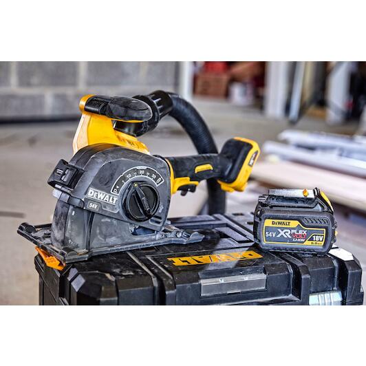 dewalt_dcg200t2_qw
