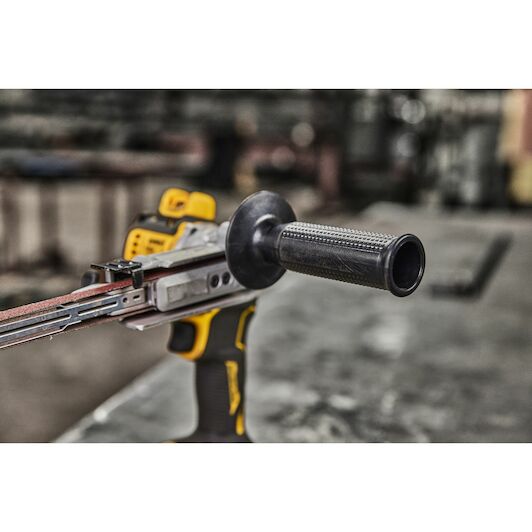 dewalt_dcm200nt_xj