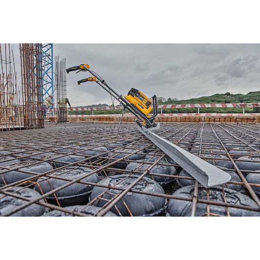 dewalt_dcps330n_xj_20