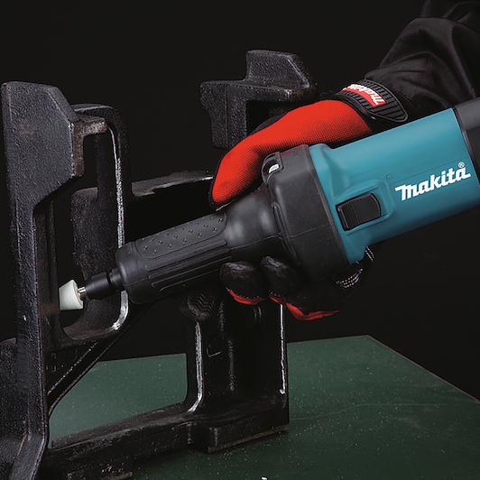 makita_gd0601