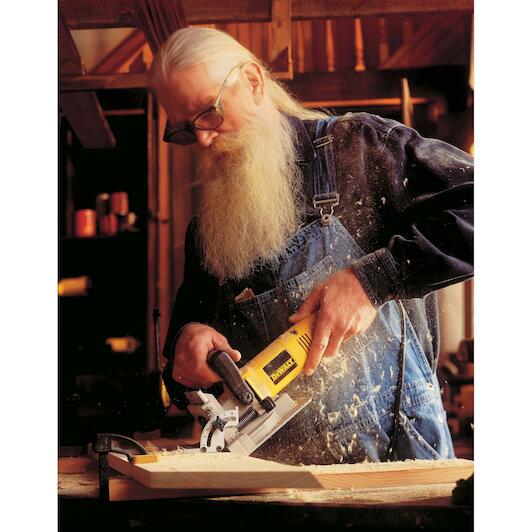 dewalt_dw682k_qs