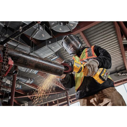 dewalt_dcg418x2_qw