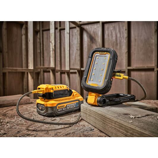 DEWALT DCL182-XJ Battery-operated work lamp with integrated 3.6V