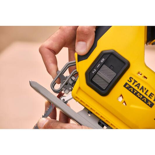 stanley_sfmcs600b_xj_10