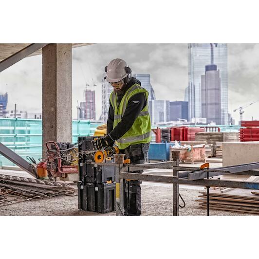 dewalt_dcg418n_xj