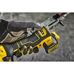 dewalt_dcm200e2t_qw_16