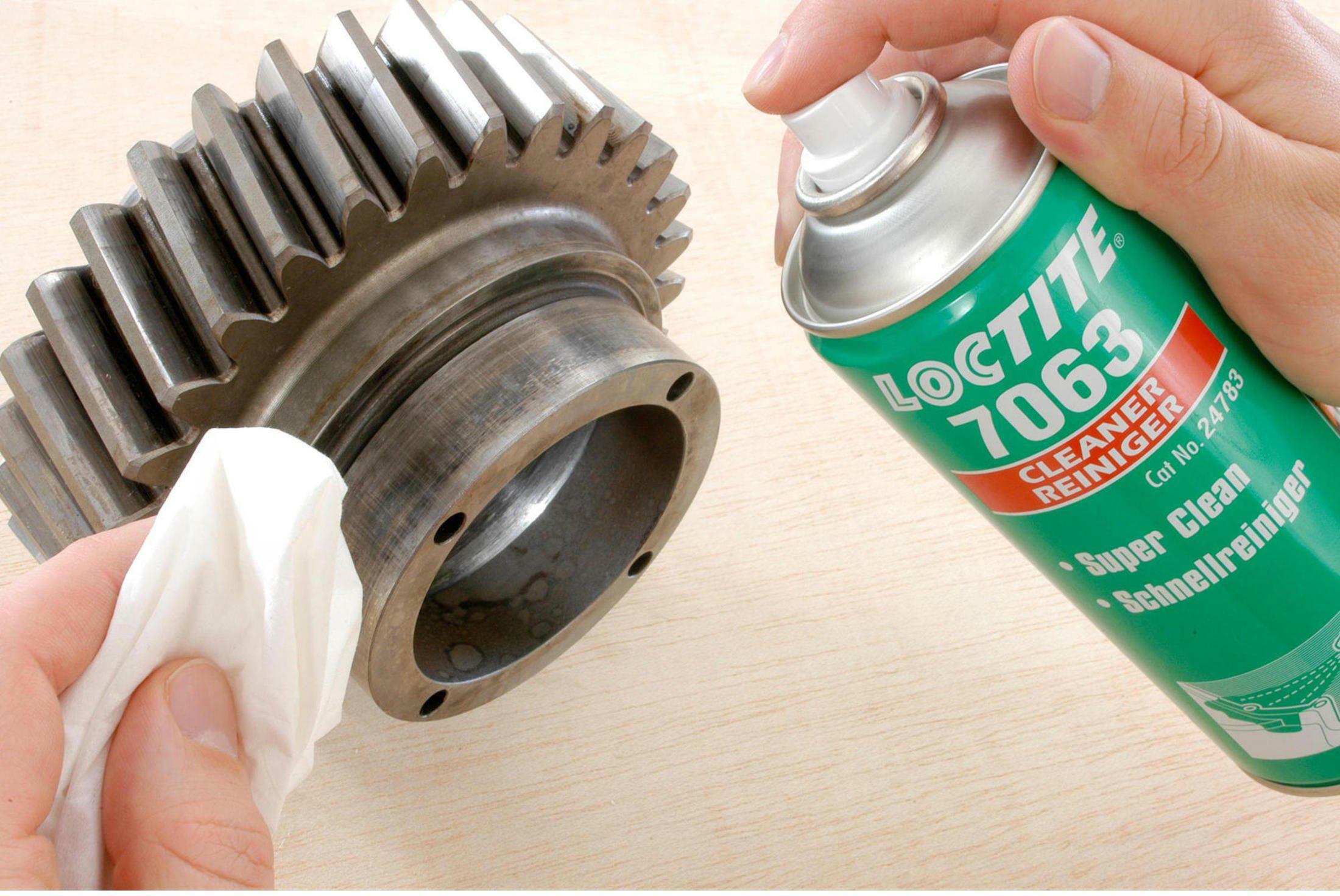 LOCTITE 7063 universal cleaner and degreaser (150 ml aerosol can