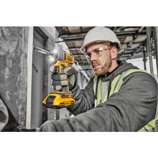 dewalt_dcf840d2t_qw_3