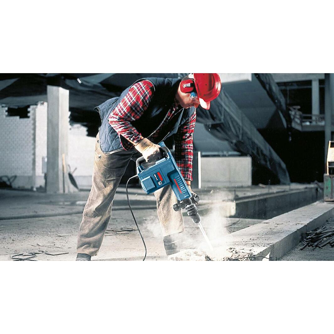 BOSCH GSH 11 E demolition hammer with SDS-Max 1500 W in