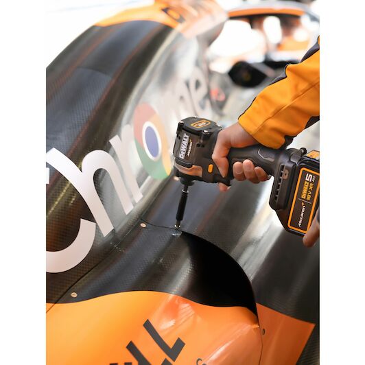 dewalt_dcf85mp2t_qw_29